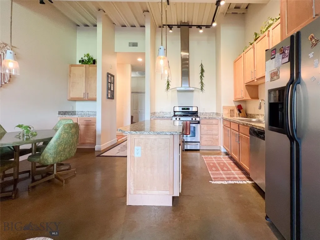 140 Village Crossing Way 1j, Bozeman, Montana 5971, Bozeman, Montana 59715, 2 Bedrooms Bedrooms, ,2 BathroomsBathrooms,Residential,For Sale,140 Village Crossing Way 1j, Bozeman, Montana 5971,403554
