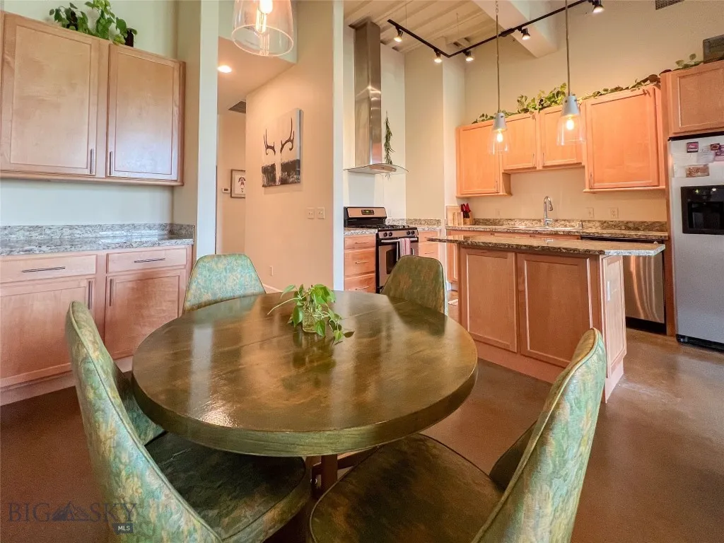 140 Village Crossing Way 1j, Bozeman, Montana 5971, Bozeman, Montana 59715, 2 Bedrooms Bedrooms, ,2 BathroomsBathrooms,Residential,For Sale,140 Village Crossing Way 1j, Bozeman, Montana 5971,403554