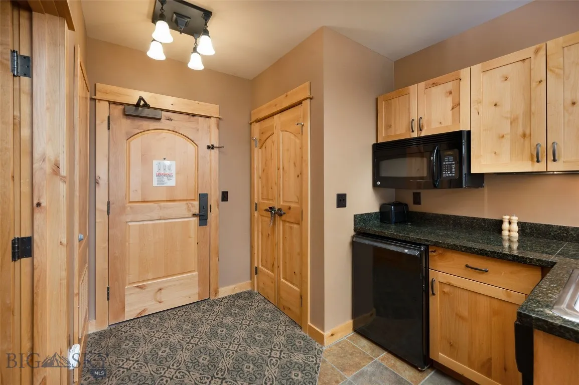 48 Big Sky Resort Road 302/372, Big Sky, Montana 5, Big Sky, Montana 59716, ,1 BathroomBathrooms,Residential,For Sale,48 Big Sky Resort Road 302/372, Big Sky, Montana 5,403462