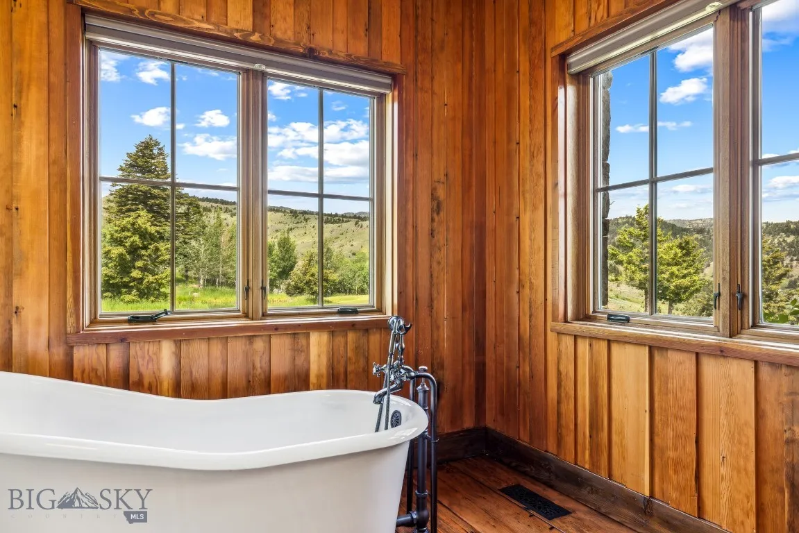 94 Sky Band Trail, Livingston, Montana 59047, Livingston, Montana 59047, 3 Bedrooms Bedrooms, ,3 BathroomsBathrooms,Residential,For Sale,94 Sky Band Trail, Livingston, Montana 59047,403634