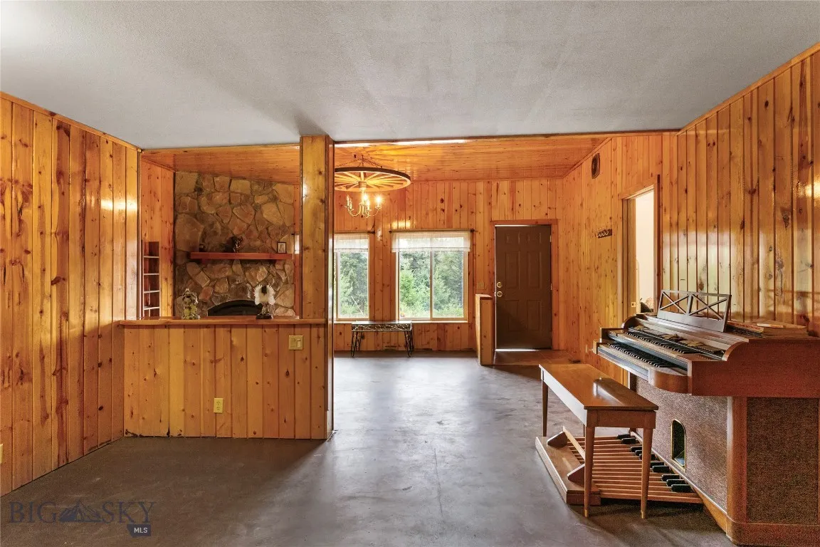 16 Friendspring, None, Montana 59759, Whitehall, Montana 59759, 4 Bedrooms Bedrooms, ,3 BathroomsBathrooms,Residential,For Sale,16 Friendspring, None, Montana 59759,0,403605