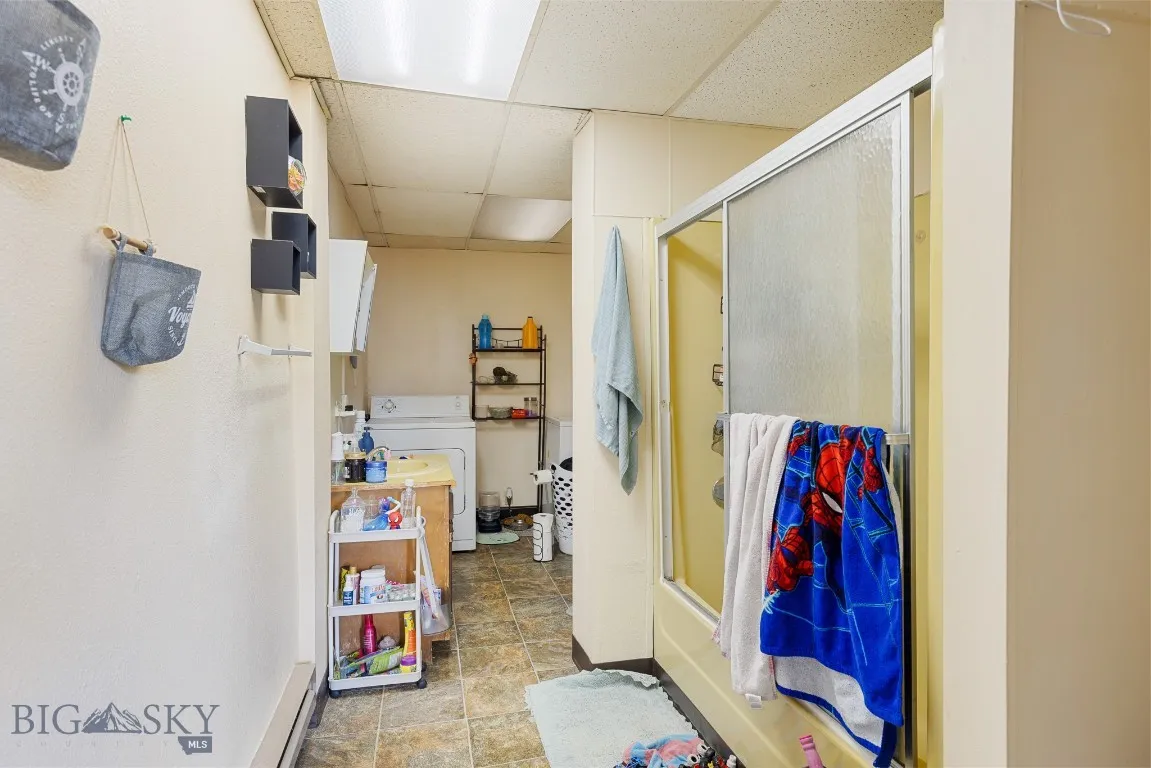 925 W Woolman, Butte, Montana 59701, Butte, Montana 59701, ,Residential Income,For Sale,925 W Woolman, Butte, Montana 59701,0,403644