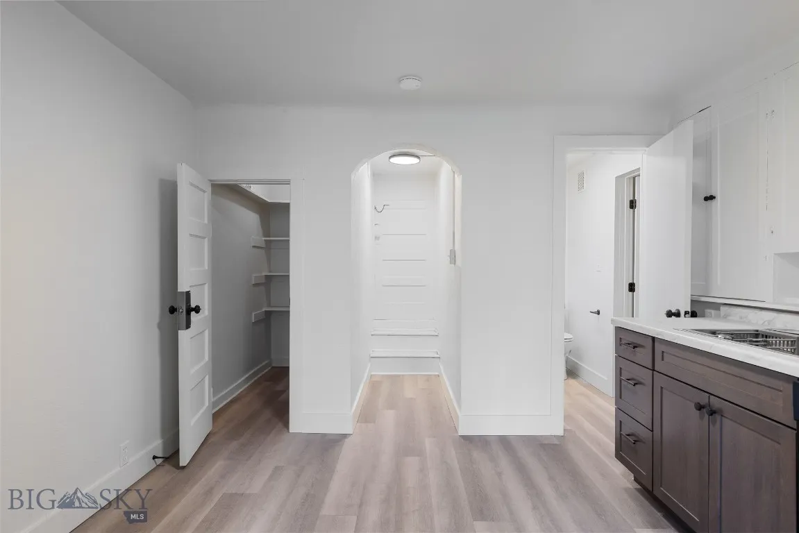 925 W Woolman, Butte, Montana 59701, Butte, Montana 59701, ,Residential Income,For Sale,925 W Woolman, Butte, Montana 59701,0,403644