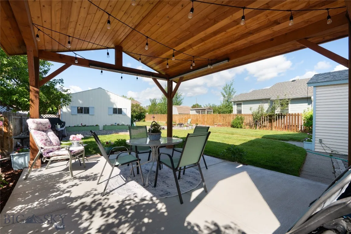 411 S 12th Street, Livingston, Montana 59047, Livingston, Montana 59047, 4 Bedrooms Bedrooms, ,1 BathroomBathrooms,Residential,For Sale,411 S 12th Street, Livingston, Montana 59047,403538