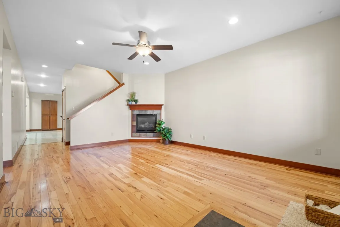 1168 Saxon Way A, Bozeman, Montana 59718, Bozeman, Montana 59718, 3 Bedrooms Bedrooms, ,2 BathroomsBathrooms,Residential,For Sale,1168 Saxon Way A, Bozeman, Montana 59718,403664