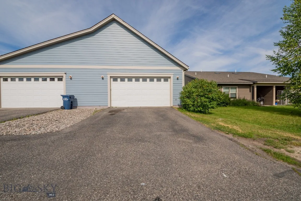 1168 Saxon Way A, Bozeman, Montana 59718, Bozeman, Montana 59718, 3 Bedrooms Bedrooms, ,2 BathroomsBathrooms,Residential,For Sale,1168 Saxon Way A, Bozeman, Montana 59718,403664