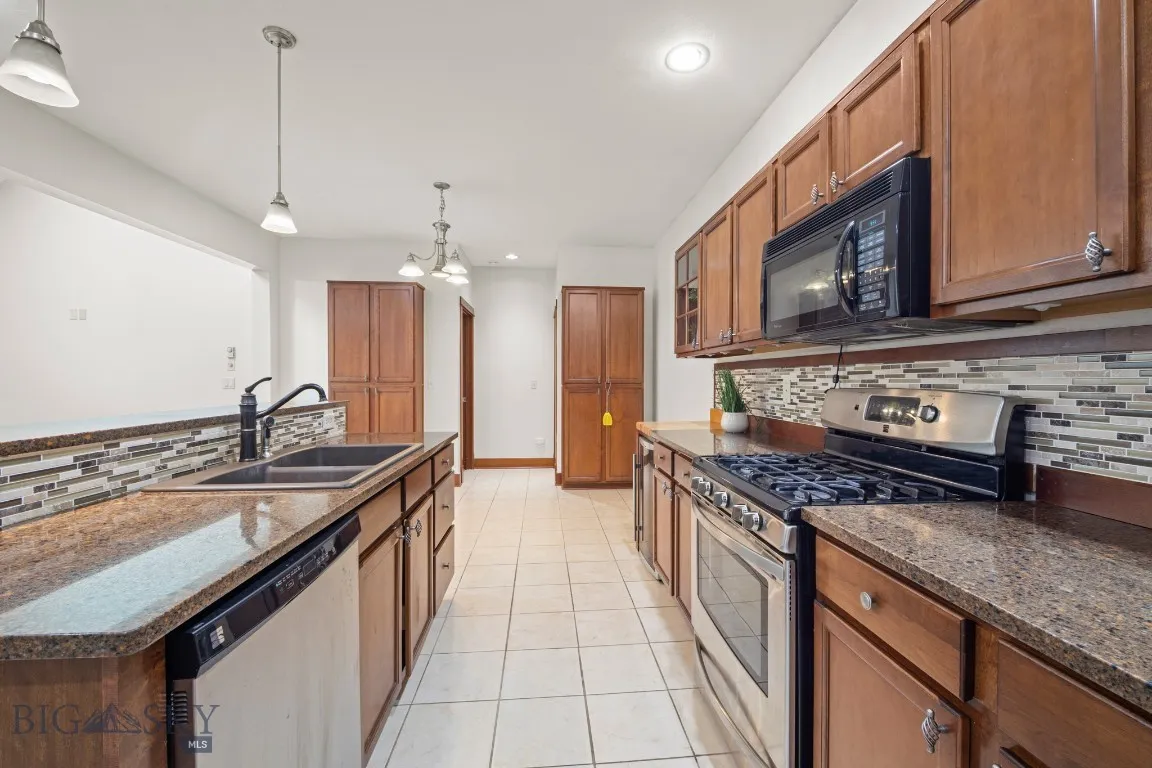 1168 Saxon Way A, Bozeman, Montana 59718, Bozeman, Montana 59718, 3 Bedrooms Bedrooms, ,2 BathroomsBathrooms,Residential,For Sale,1168 Saxon Way A, Bozeman, Montana 59718,403664