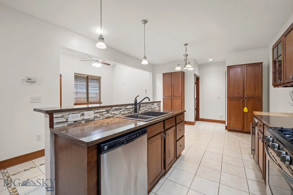 1168 Saxon Way A, Bozeman, Montana 59718, Bozeman, Montana 59718, 3 Bedrooms Bedrooms, ,2 BathroomsBathrooms,Residential,For Sale,1168 Saxon Way A, Bozeman, Montana 59718,403664