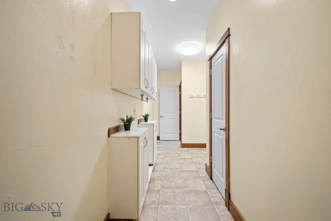 1168 Saxon Way A, Bozeman, Montana 59718, Bozeman, Montana 59718, 3 Bedrooms Bedrooms, ,2 BathroomsBathrooms,Residential,For Sale,1168 Saxon Way A, Bozeman, Montana 59718,403664