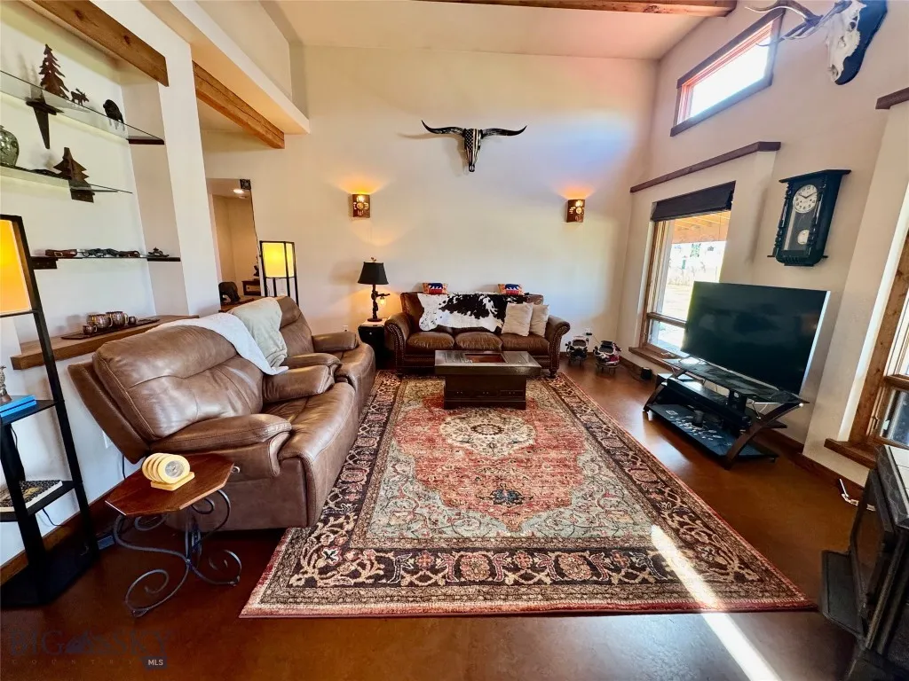 94 Wisconsin Creek Road, Sheridan, Montana 59749, Sheridan, Montana 59749, 3 Bedrooms Bedrooms, ,2 BathroomsBathrooms,Residential,For Sale,94 Wisconsin Creek Road, Sheridan, Montana 59749,0,403640