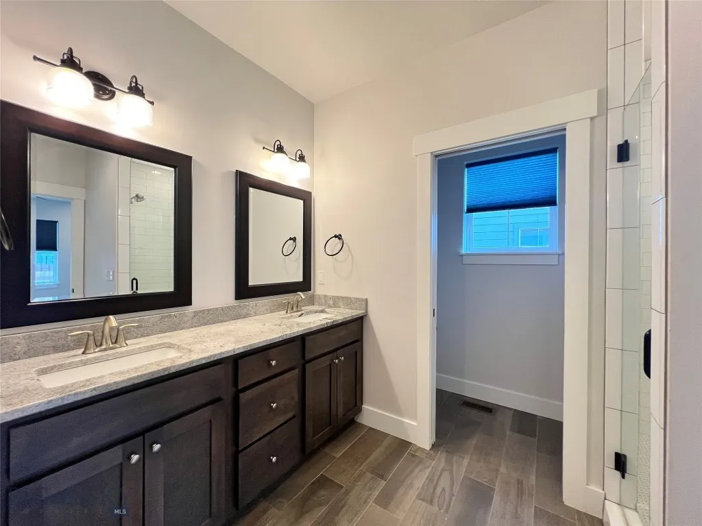 Double Sinks Primary Bath