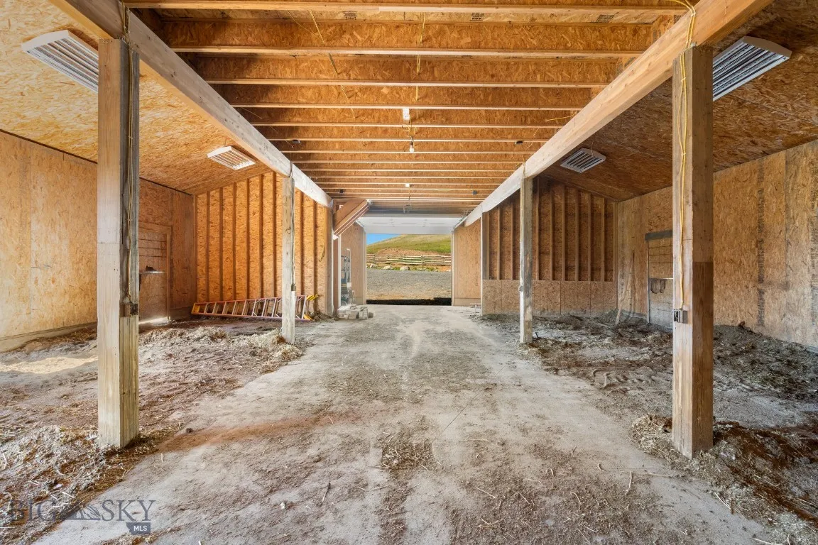 Barn