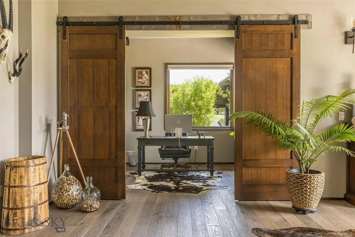 Double doors for Den/Office