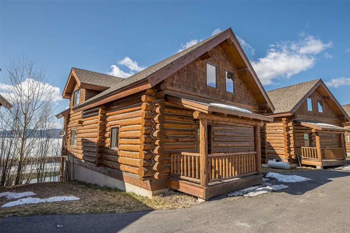70 Lake Shore Drive 3, West Yellowstone, Montana 5, West Yellowstone, Montana 59758, 3 Bedrooms Bedrooms, ,4 BathroomsBathrooms,Residential,For Sale,70 Lake Shore Drive 3, West Yellowstone, Montana 5,403583