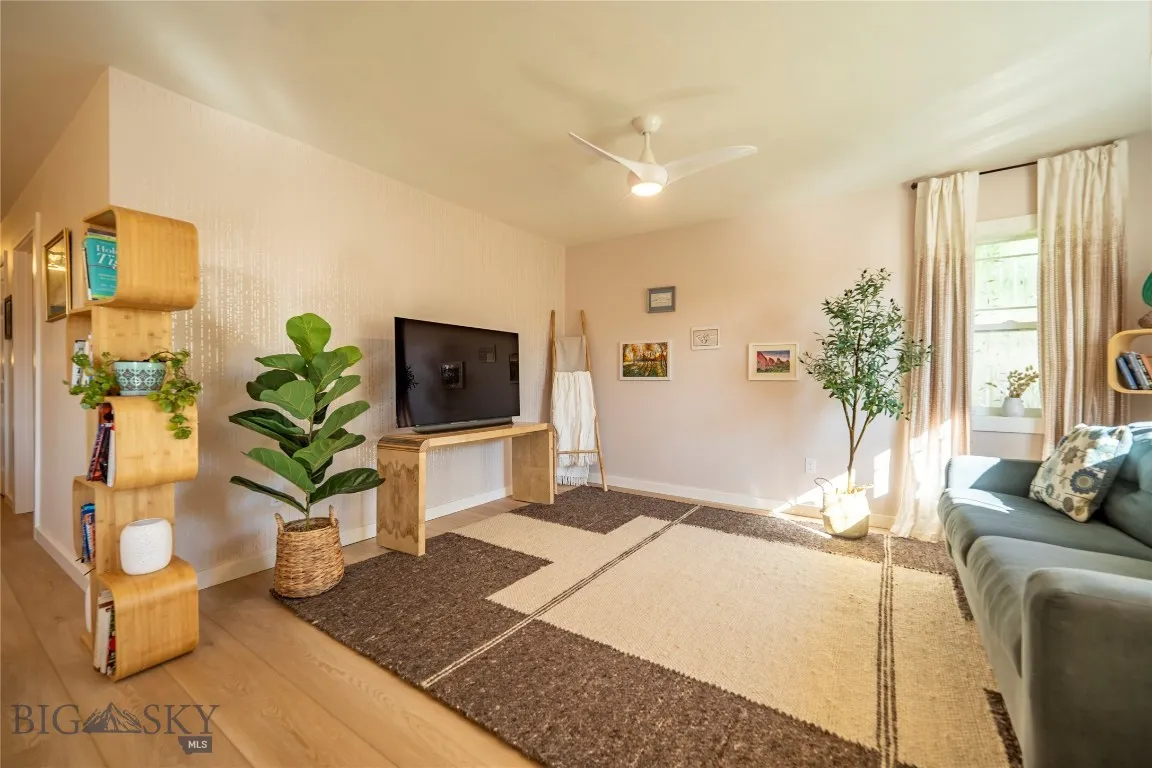 810 N 11th, Livingston, Montana 59047, Livingston, Montana 59047, 3 Bedrooms Bedrooms, ,2 BathroomsBathrooms,Residential,For Sale,810 N 11th, Livingston, Montana 59047,403727