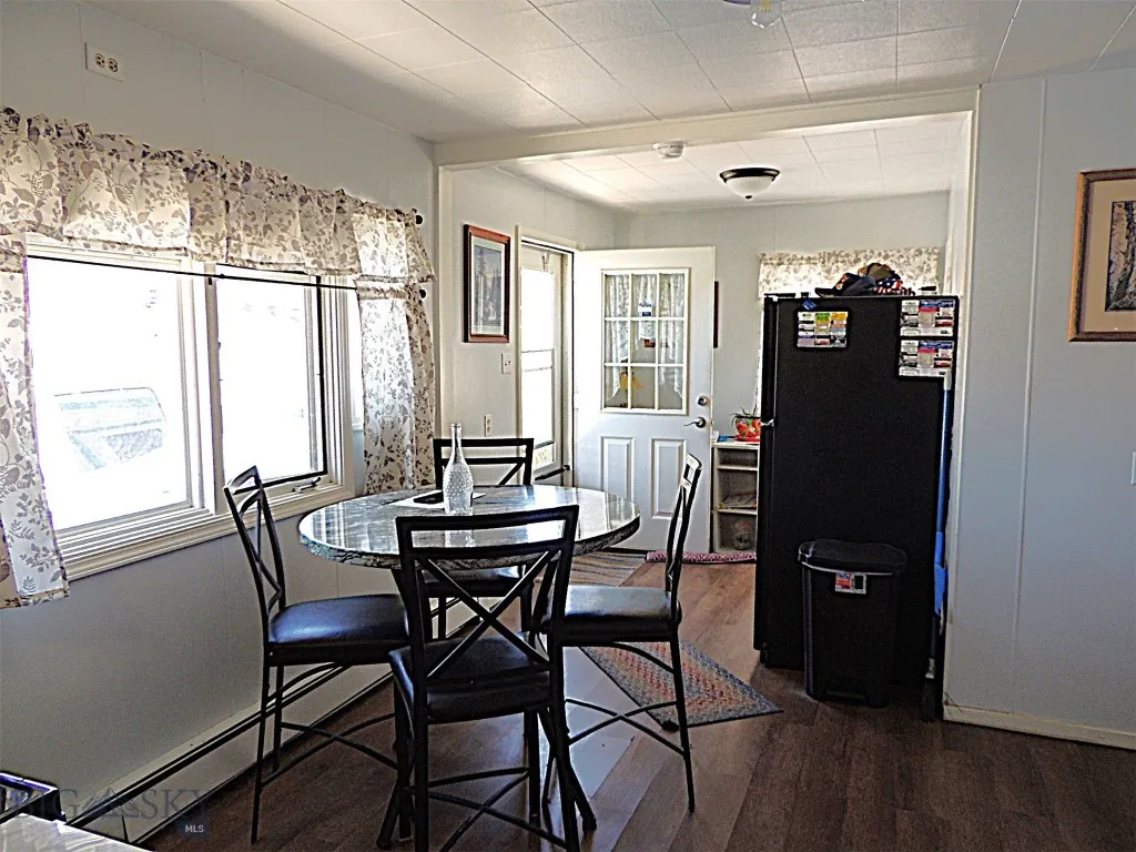 413 & 415 E 4th Street, Anaconda, Montana 5971, Anaconda, Montana 59711, 3 Bedrooms Bedrooms, ,1 BathroomBathrooms,Residential,For Sale,413 & 415 E 4th Street, Anaconda, Montana 5971,403734