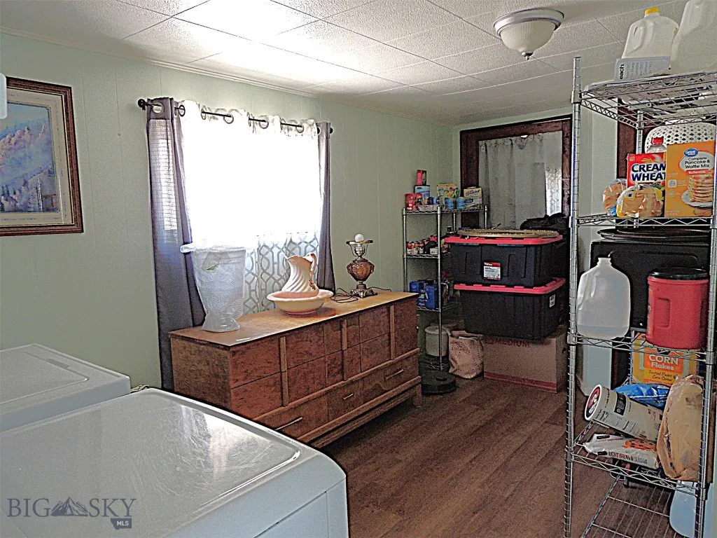 413 & 415 E 4th Street, Anaconda, Montana 5971, Anaconda, Montana 59711, 3 Bedrooms Bedrooms, ,1 BathroomBathrooms,Residential,For Sale,413 & 415 E 4th Street, Anaconda, Montana 5971,403734