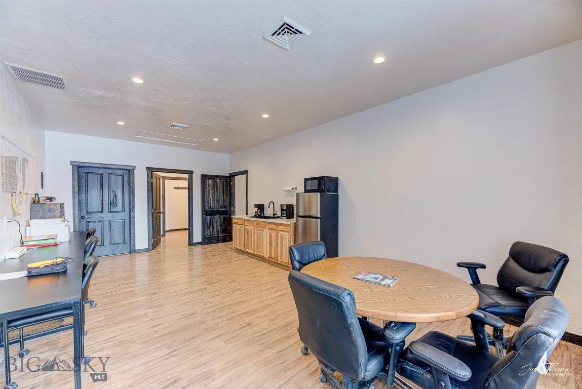 4775 York Road, Helena, Montana 59602, Helena, Montana 59602, ,Commercial Sale,For Sale,4775 York Road, Helena, Montana 59602,0,403699