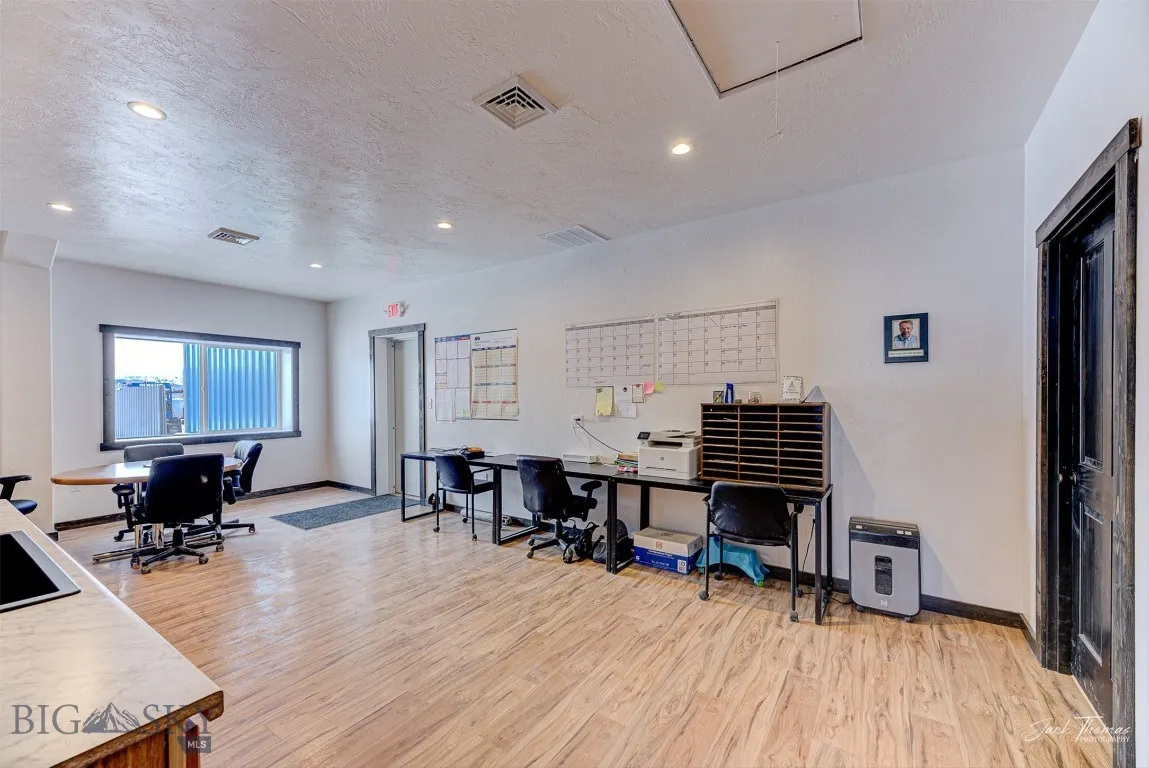 4775 York Road, Helena, Montana 59602, Helena, Montana 59602, ,Commercial Sale,For Sale,4775 York Road, Helena, Montana 59602,0,403699