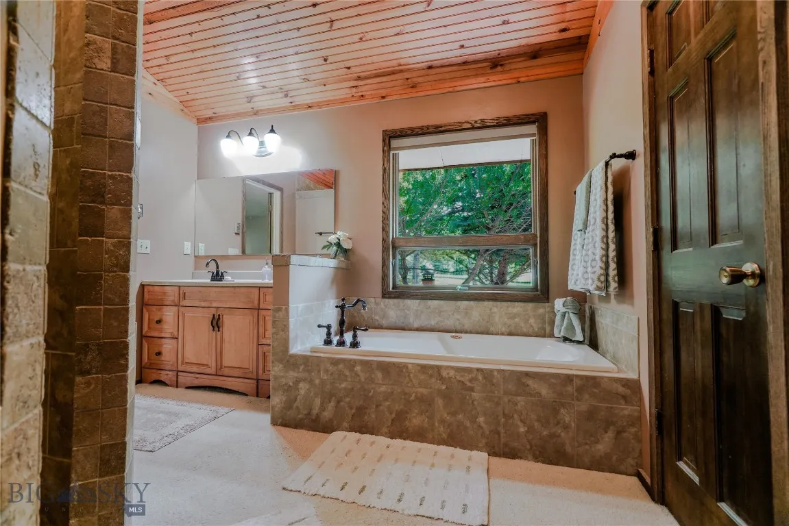 8472 Wagon Boss Road, Bozeman, Montana 59715, Bozeman, Montana 59715, 4 Bedrooms Bedrooms, ,2 BathroomsBathrooms,Residential,For Sale,8472 Wagon Boss Road, Bozeman, Montana 59715,403496