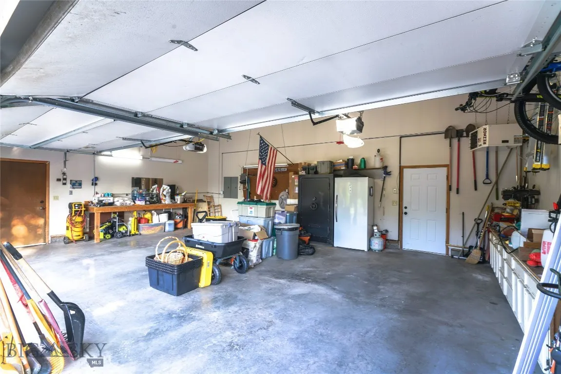 8472 Wagon Boss Road, Bozeman, Montana 59715, Bozeman, Montana 59715, 4 Bedrooms Bedrooms, ,2 BathroomsBathrooms,Residential,For Sale,8472 Wagon Boss Road, Bozeman, Montana 59715,403496