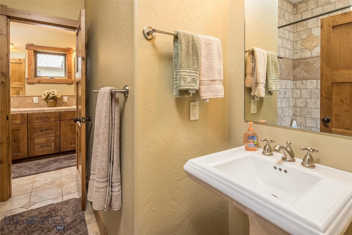 151 Pheasant Tail A, Big Sky, Montana 59716, Big Sky, Montana 59716, 4 Bedrooms Bedrooms, ,2 BathroomsBathrooms,Residential,For Sale,151 Pheasant Tail A, Big Sky, Montana 59716,0,403675