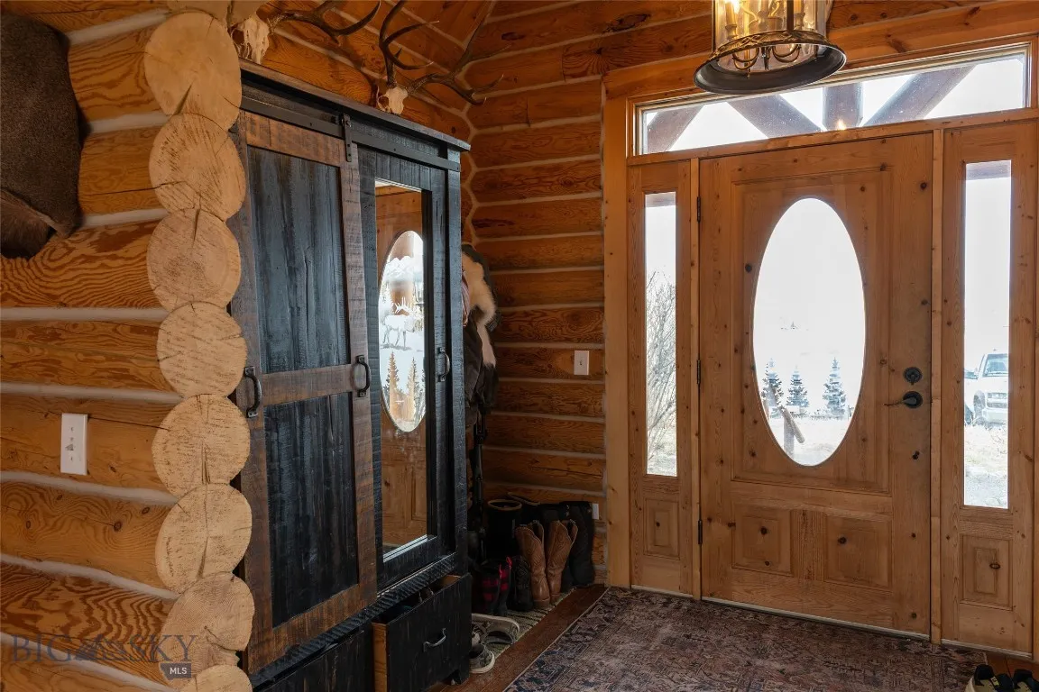18 White Rock Lane, Whitehall, Montana 59759, Whitehall, Montana 59759, 3 Bedrooms Bedrooms, ,2 BathroomsBathrooms,Residential,For Sale,18 White Rock Lane, Whitehall, Montana 59759,403744
