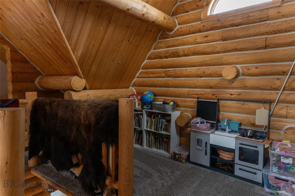 18 White Rock Lane, Whitehall, Montana 59759, Whitehall, Montana 59759, 3 Bedrooms Bedrooms, ,2 BathroomsBathrooms,Residential,For Sale,18 White Rock Lane, Whitehall, Montana 59759,403744