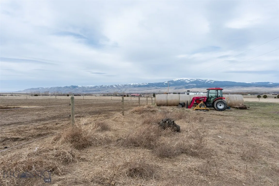 18 White Rock Lane, Whitehall, Montana 59759, Whitehall, Montana 59759, 3 Bedrooms Bedrooms, ,2 BathroomsBathrooms,Residential,For Sale,18 White Rock Lane, Whitehall, Montana 59759,403744