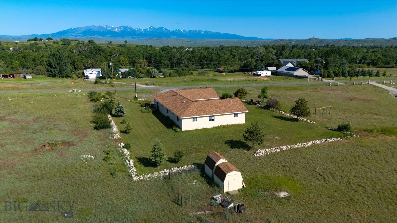 65 Indian Rings Road, Big Timber, Montana 59011, Big Timber, Montana 59011, 4 Bedrooms Bedrooms, ,2 BathroomsBathrooms,Residential,For Sale,65 Indian Rings Road, Big Timber, Montana 59011,403651