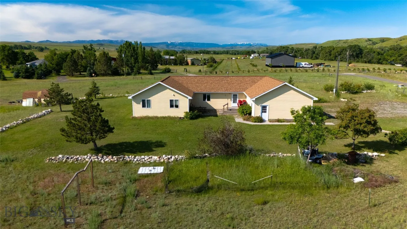 65 Indian Rings Road, Big Timber, Montana 59011, Big Timber, Montana 59011, 4 Bedrooms Bedrooms, ,2 BathroomsBathrooms,Residential,For Sale,65 Indian Rings Road, Big Timber, Montana 59011,403651