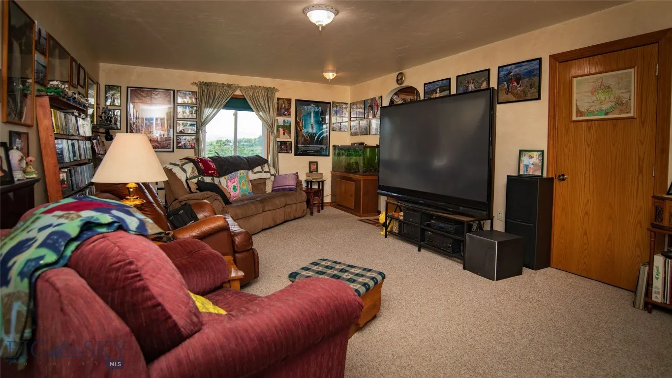 65 Indian Rings Road, Big Timber, Montana 59011, Big Timber, Montana 59011, 4 Bedrooms Bedrooms, ,2 BathroomsBathrooms,Residential,For Sale,65 Indian Rings Road, Big Timber, Montana 59011,403651