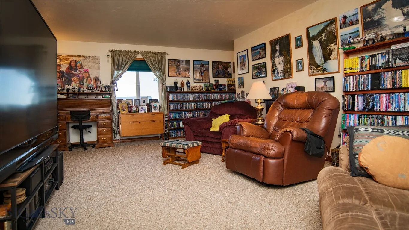 65 Indian Rings Road, Big Timber, Montana 59011, Big Timber, Montana 59011, 4 Bedrooms Bedrooms, ,2 BathroomsBathrooms,Residential,For Sale,65 Indian Rings Road, Big Timber, Montana 59011,403651