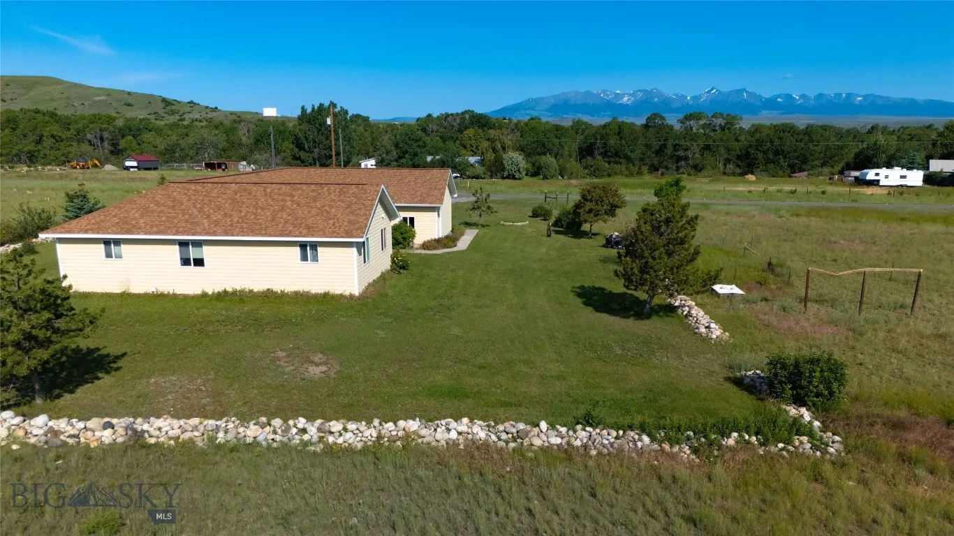 65 Indian Rings Road, Big Timber, Montana 59011, Big Timber, Montana 59011, 4 Bedrooms Bedrooms, ,2 BathroomsBathrooms,Residential,For Sale,65 Indian Rings Road, Big Timber, Montana 59011,403651