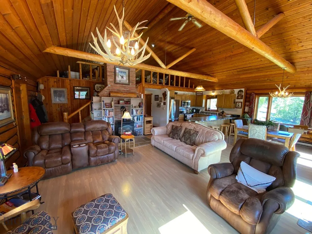 456 Friendspring Road, Whitehall, Montana 59759, Whitehall, Montana 59759, 3 Bedrooms Bedrooms, ,2 BathroomsBathrooms,Residential,For Sale,456 Friendspring Road, Whitehall, Montana 59759,403765