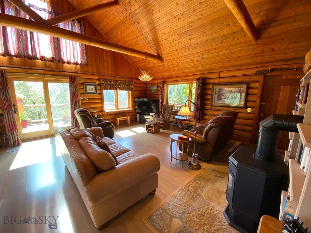 456 Friendspring Road, Whitehall, Montana 59759, Whitehall, Montana 59759, 3 Bedrooms Bedrooms, ,2 BathroomsBathrooms,Residential,For Sale,456 Friendspring Road, Whitehall, Montana 59759,403765