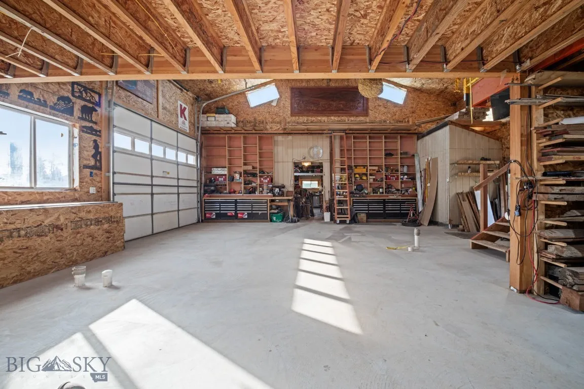 3400 Magenta Road, Bozeman, Montana 59718, Bozeman, Montana 59718, 4 Bedrooms Bedrooms, ,2 BathroomsBathrooms,Residential,For Sale,3400 Magenta Road, Bozeman, Montana 59718,0,403705