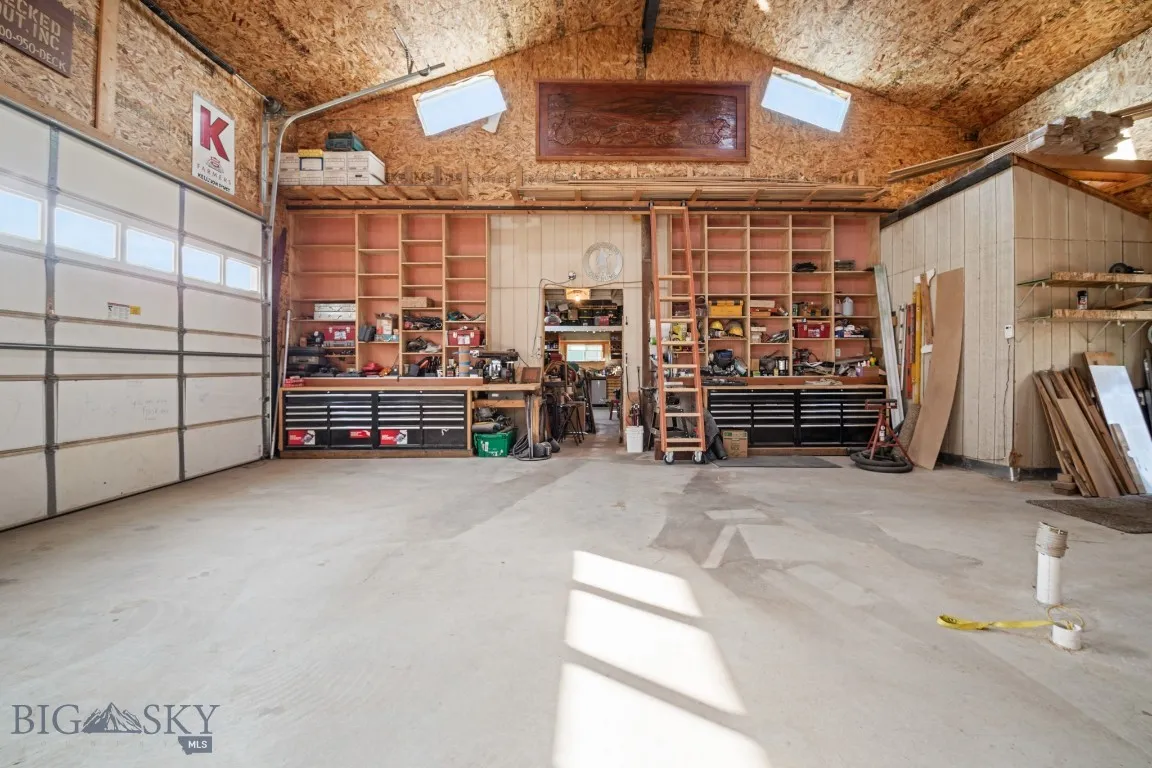 3400 Magenta Road, Bozeman, Montana 59718, Bozeman, Montana 59718, 4 Bedrooms Bedrooms, ,2 BathroomsBathrooms,Residential,For Sale,3400 Magenta Road, Bozeman, Montana 59718,0,403705