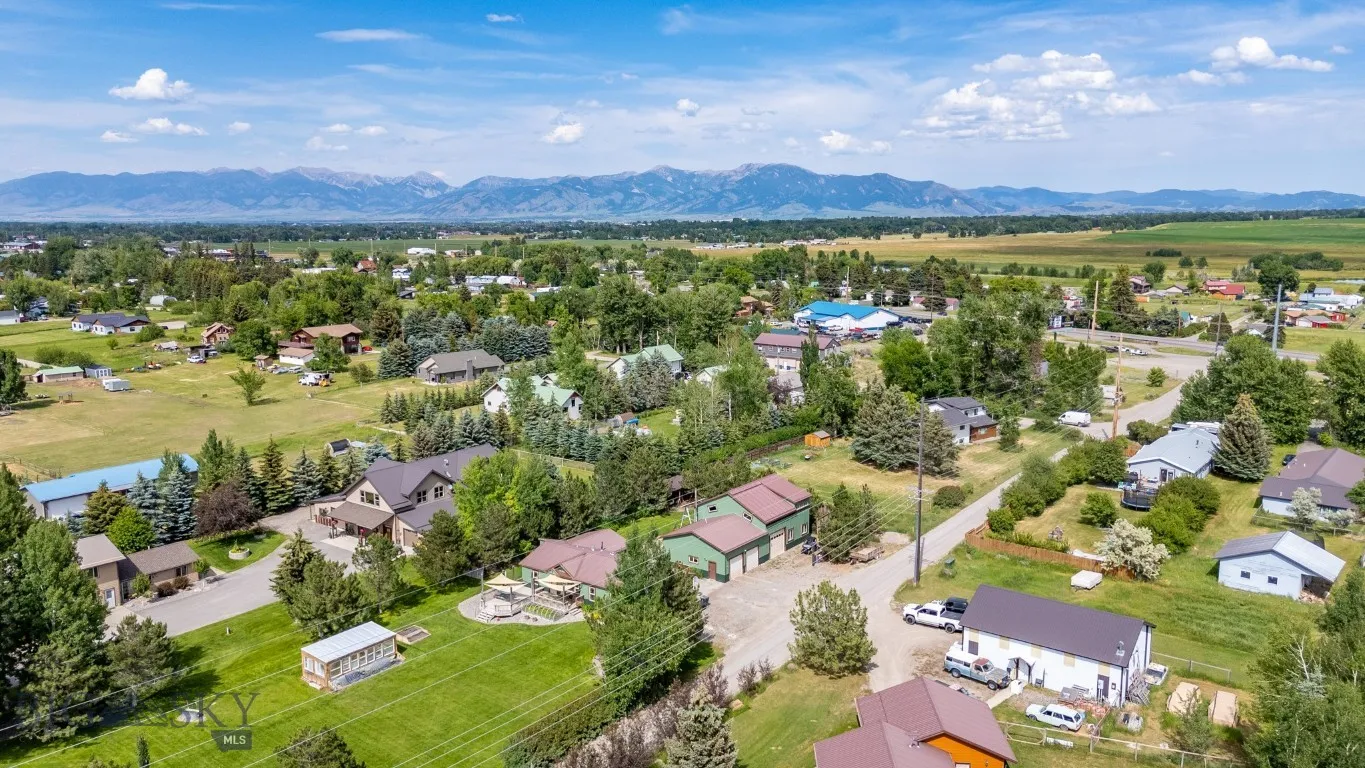 3400 Magenta Road, Bozeman, Montana 59718, Bozeman, Montana 59718, 4 Bedrooms Bedrooms, ,2 BathroomsBathrooms,Residential,For Sale,3400 Magenta Road, Bozeman, Montana 59718,0,403705