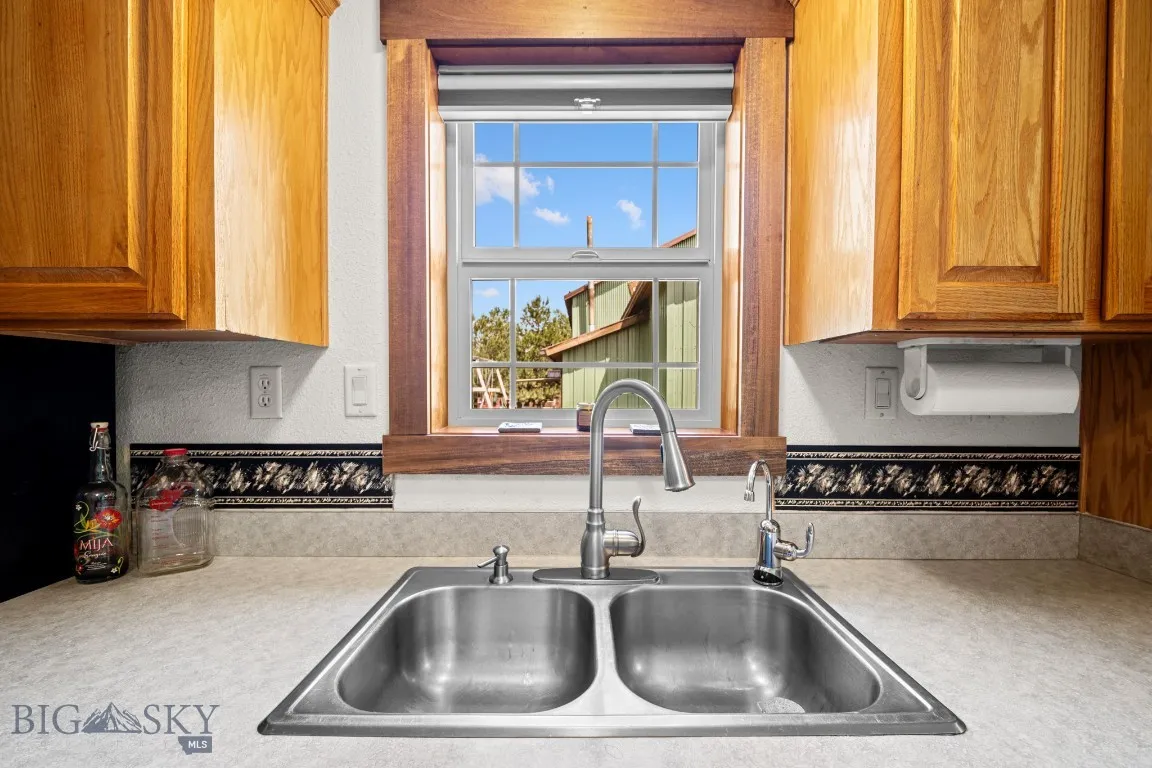 3400 Magenta Road, Bozeman, Montana 59718, Bozeman, Montana 59718, 4 Bedrooms Bedrooms, ,2 BathroomsBathrooms,Residential,For Sale,3400 Magenta Road, Bozeman, Montana 59718,0,403705