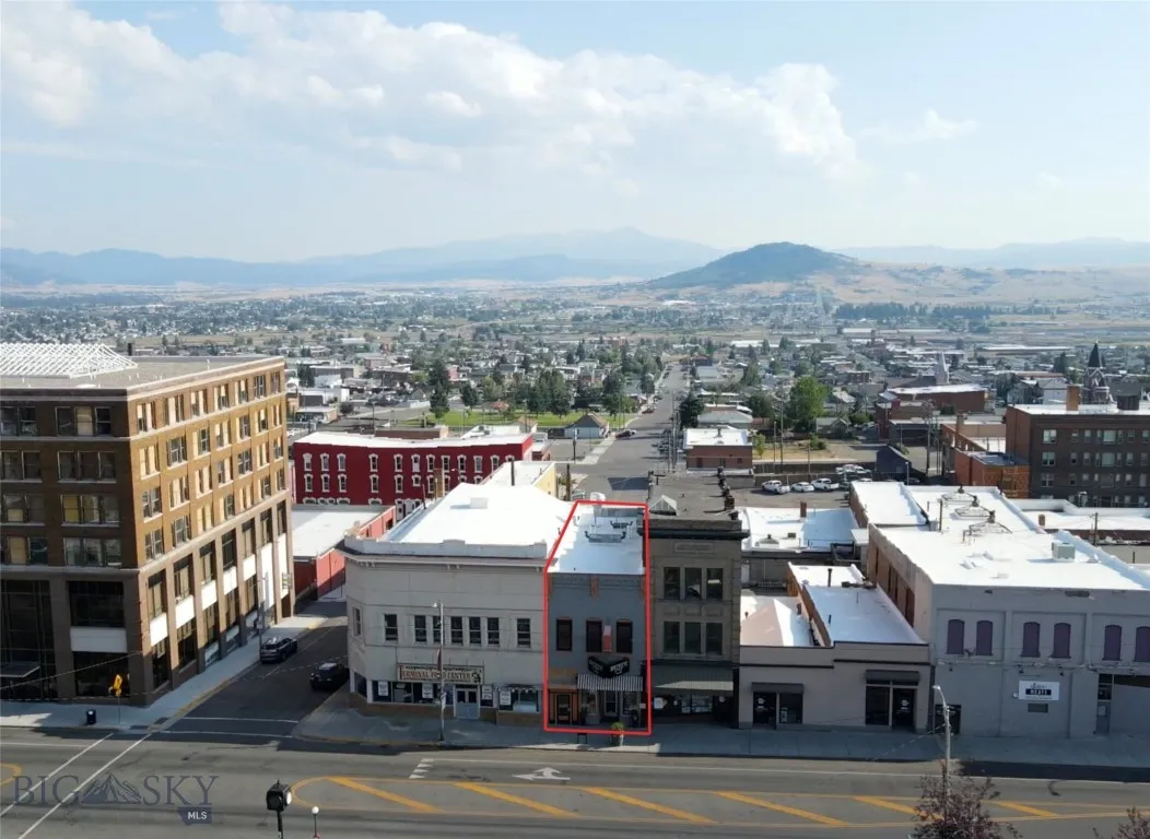 116 W Park A, Butte, Montana 59701, Butte, Montana 59701, 1 Bedroom Bedrooms, ,1 BathroomBathrooms,Residential,For Sale,116 W Park A, Butte, Montana 59701,403771
