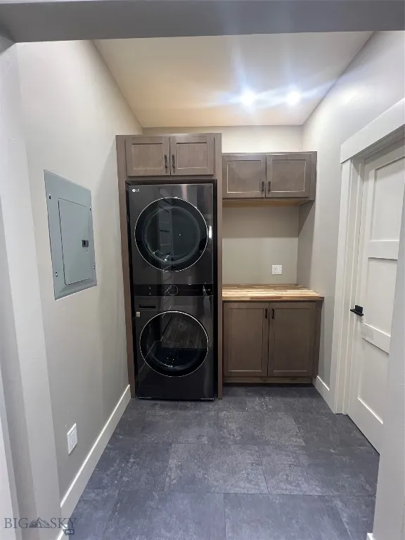 116 W Park A, Butte, Montana 59701, Butte, Montana 59701, 1 Bedroom Bedrooms, ,1 BathroomBathrooms,Residential,For Sale,116 W Park A, Butte, Montana 59701,403771