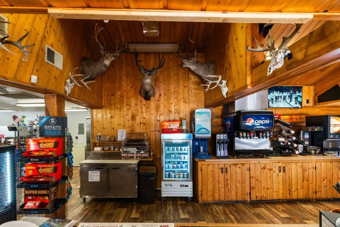 325 S Main Street, Twin Bridges, Montana 59754, Twin Bridges, Montana 59754, ,Commercial Sale,For Sale,325 S Main Street, Twin Bridges, Montana 59754,0,403778