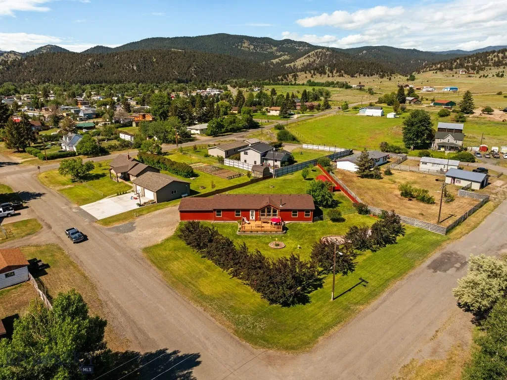 201 N Jackson Street, Boulder, Montana 59632, Boulder, Montana 59632, 3 Bedrooms Bedrooms, ,2 BathroomsBathrooms,Residential,For Sale,201 N Jackson Street, Boulder, Montana 59632,403737
