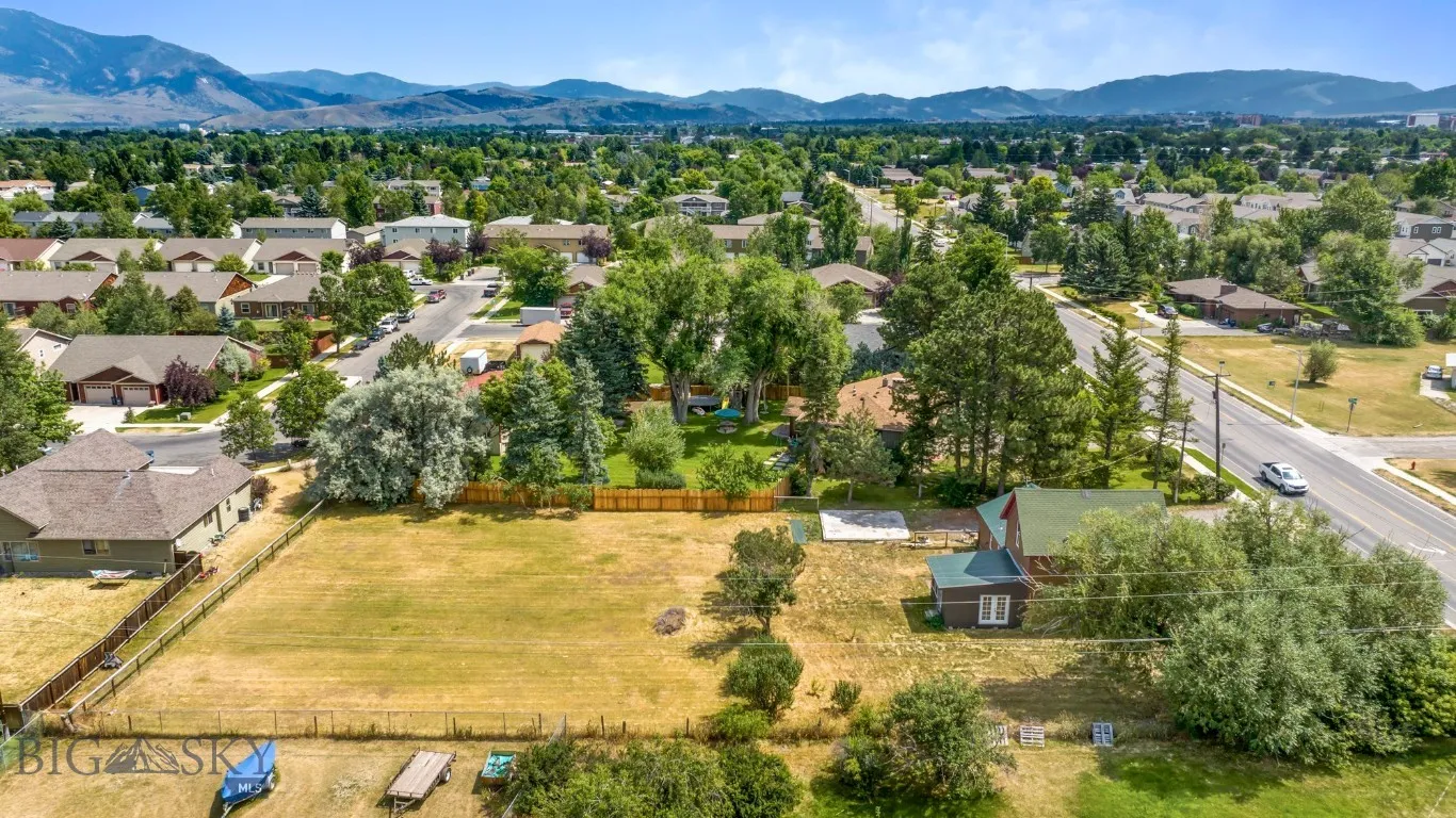 3205 W Babcock, Bozeman, Montana 59718, Bozeman, Montana 59718, 2 Bedrooms Bedrooms, ,1 BathroomBathrooms,Residential,For Sale,3205 W Babcock, Bozeman, Montana 59718,403774