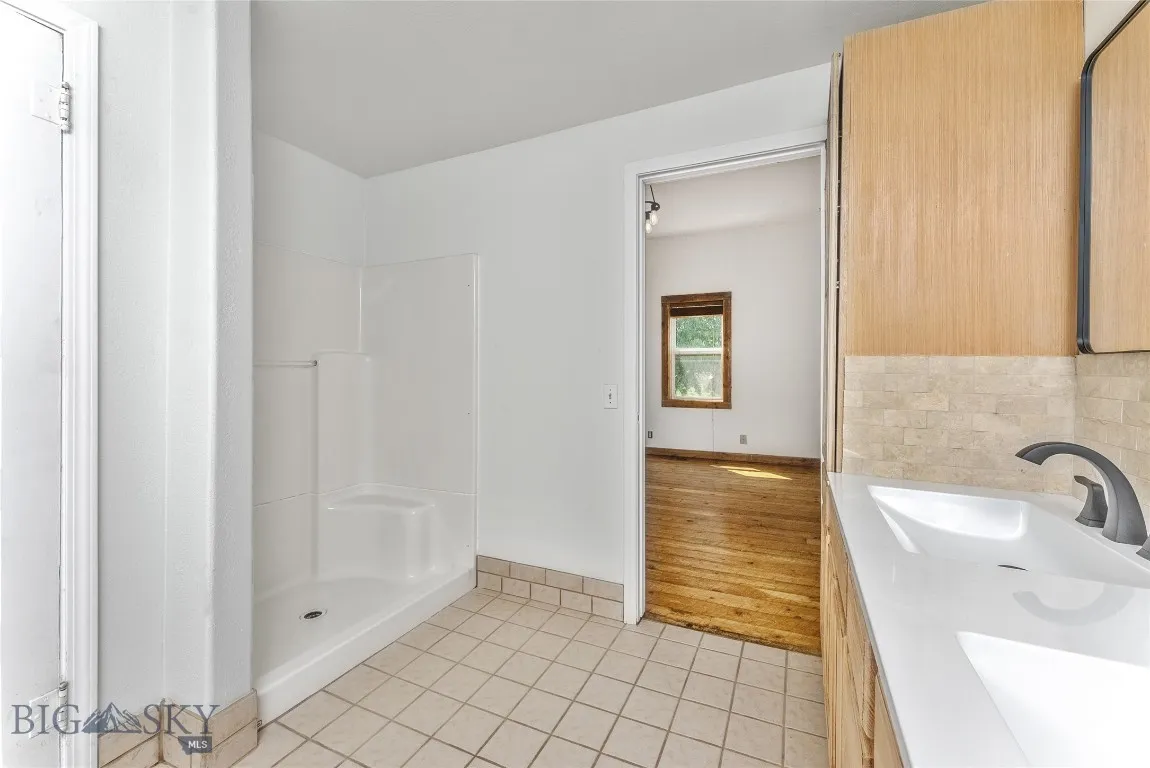 3205 W Babcock, Bozeman, Montana 59718, Bozeman, Montana 59718, 2 Bedrooms Bedrooms, ,1 BathroomBathrooms,Residential,For Sale,3205 W Babcock, Bozeman, Montana 59718,403774