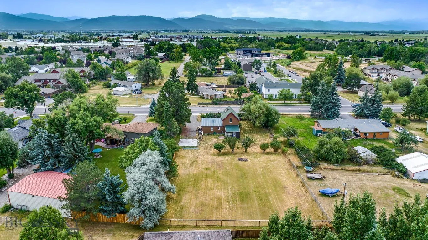3205 W Babcock, Bozeman, Montana 59718, Bozeman, Montana 59718, 2 Bedrooms Bedrooms, ,1 BathroomBathrooms,Residential,For Sale,3205 W Babcock, Bozeman, Montana 59718,403774