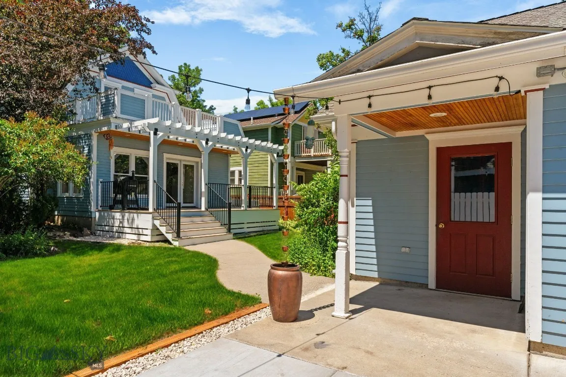 216 S 3rd Avenue, Bozeman, Montana 59715, Bozeman, Montana 59715, 3 Bedrooms Bedrooms, ,1 BathroomBathrooms,Residential,For Sale,216 S 3rd Avenue, Bozeman, Montana 59715,403610
