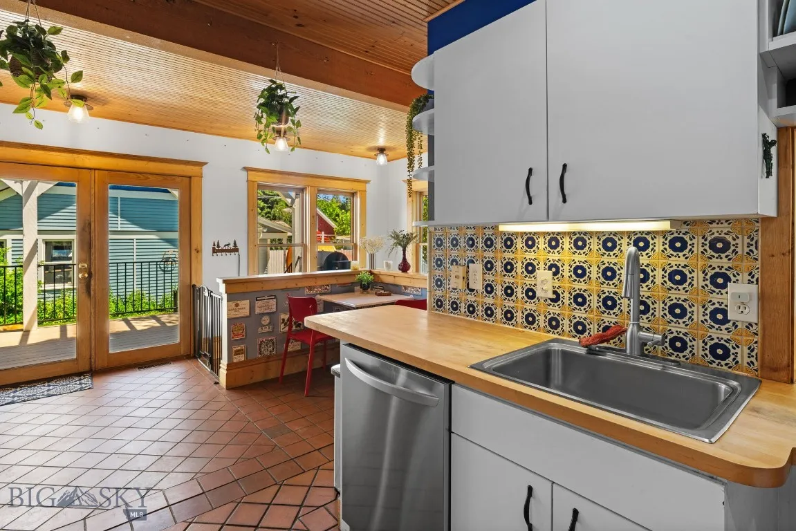 216 S 3rd Avenue, Bozeman, Montana 59715, Bozeman, Montana 59715, 3 Bedrooms Bedrooms, ,1 BathroomBathrooms,Residential,For Sale,216 S 3rd Avenue, Bozeman, Montana 59715,403610