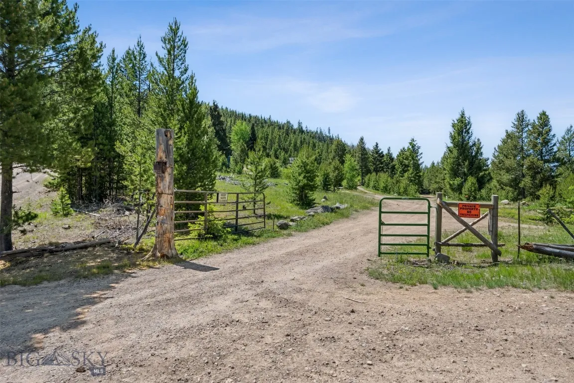 Tbd Smokey Mountain Drive, Anaconda, Montana 59711, Anaconda, Montana 59711, ,Land,For Sale,Tbd Smokey Mountain Drive, Anaconda, Montana 59711,403807